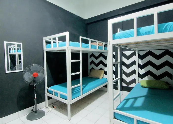 Hostel Backpackers 44